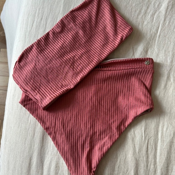 OtherSea Bikini bundle - Picture 5 of 8